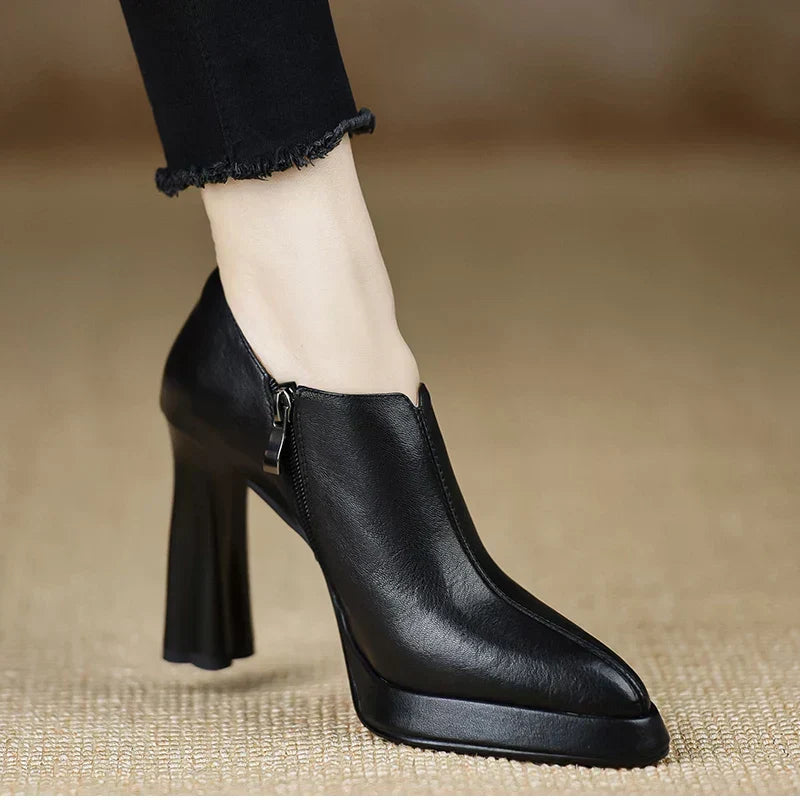 Carina Stylish Pumps