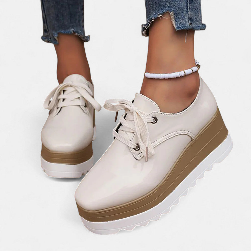 Orthopedic Platform Derby Shoes with Square Toe and Lace-Up Front
