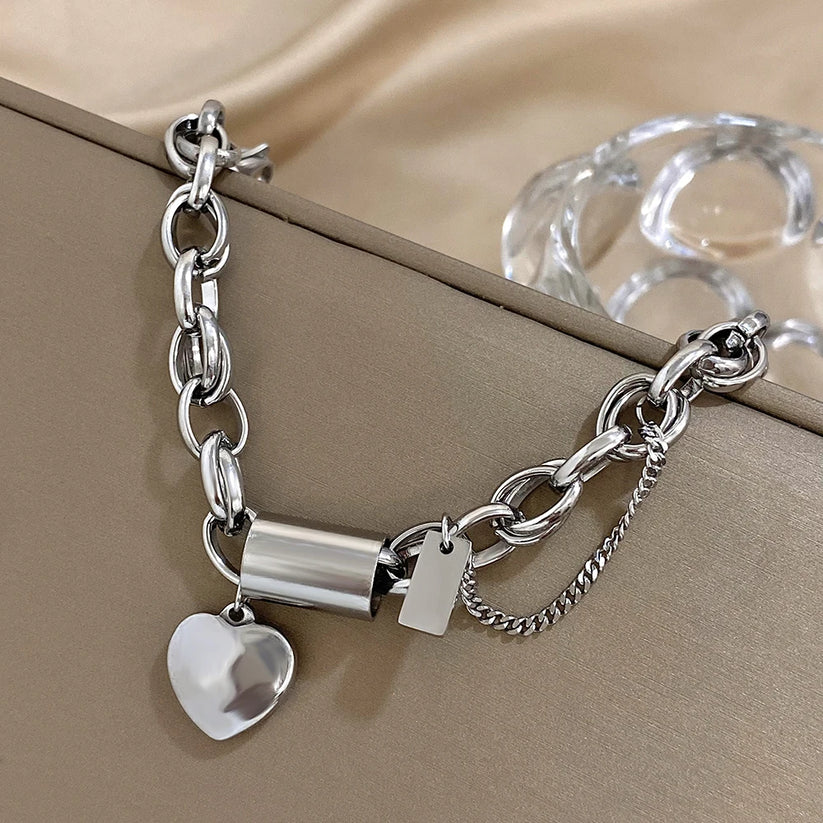 Heartened Chunky Bracelet | White Gold