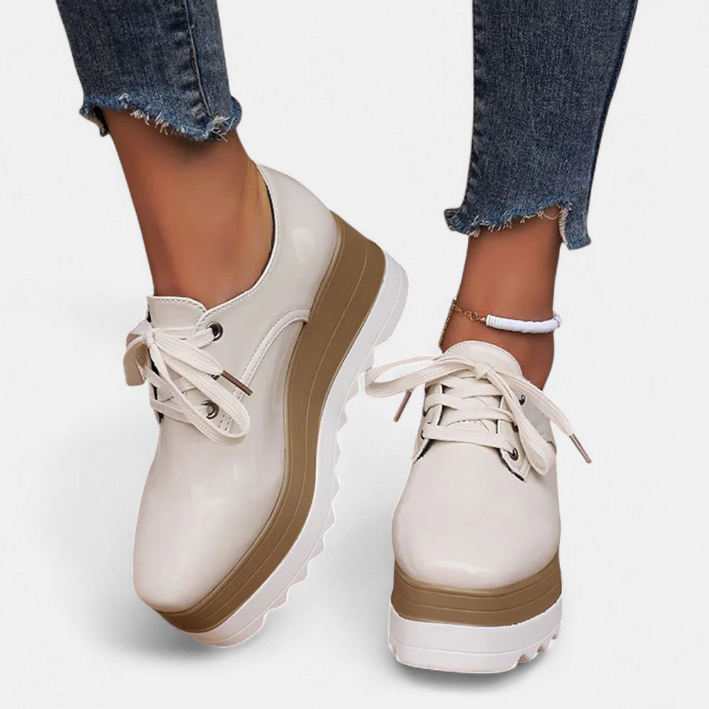 Orthopedic Platform Derby Shoes with Square Toe and Lace-Up Front