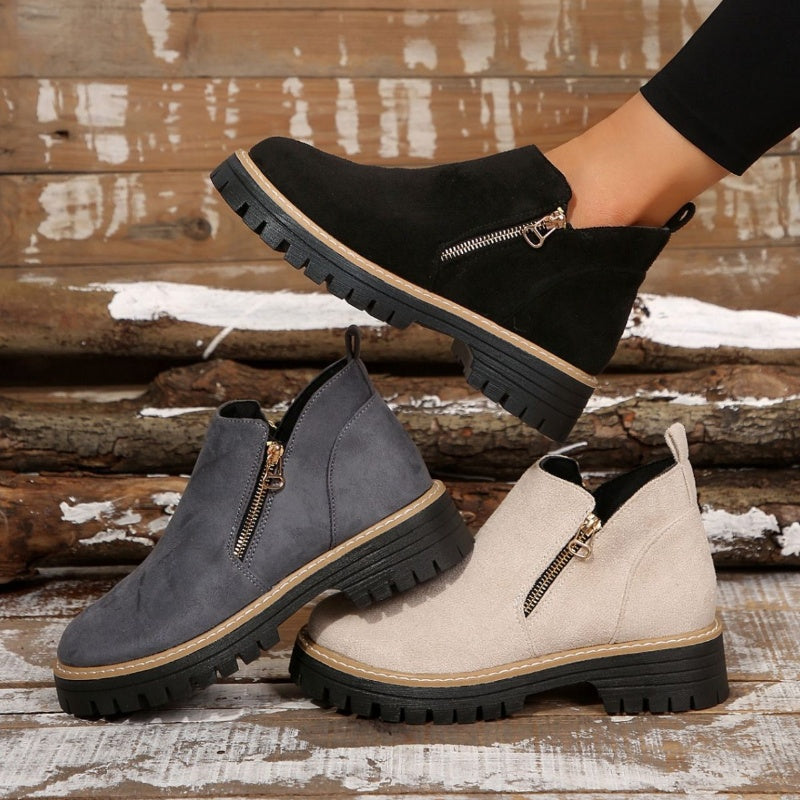 Thalyanna | Orthopedic Boots