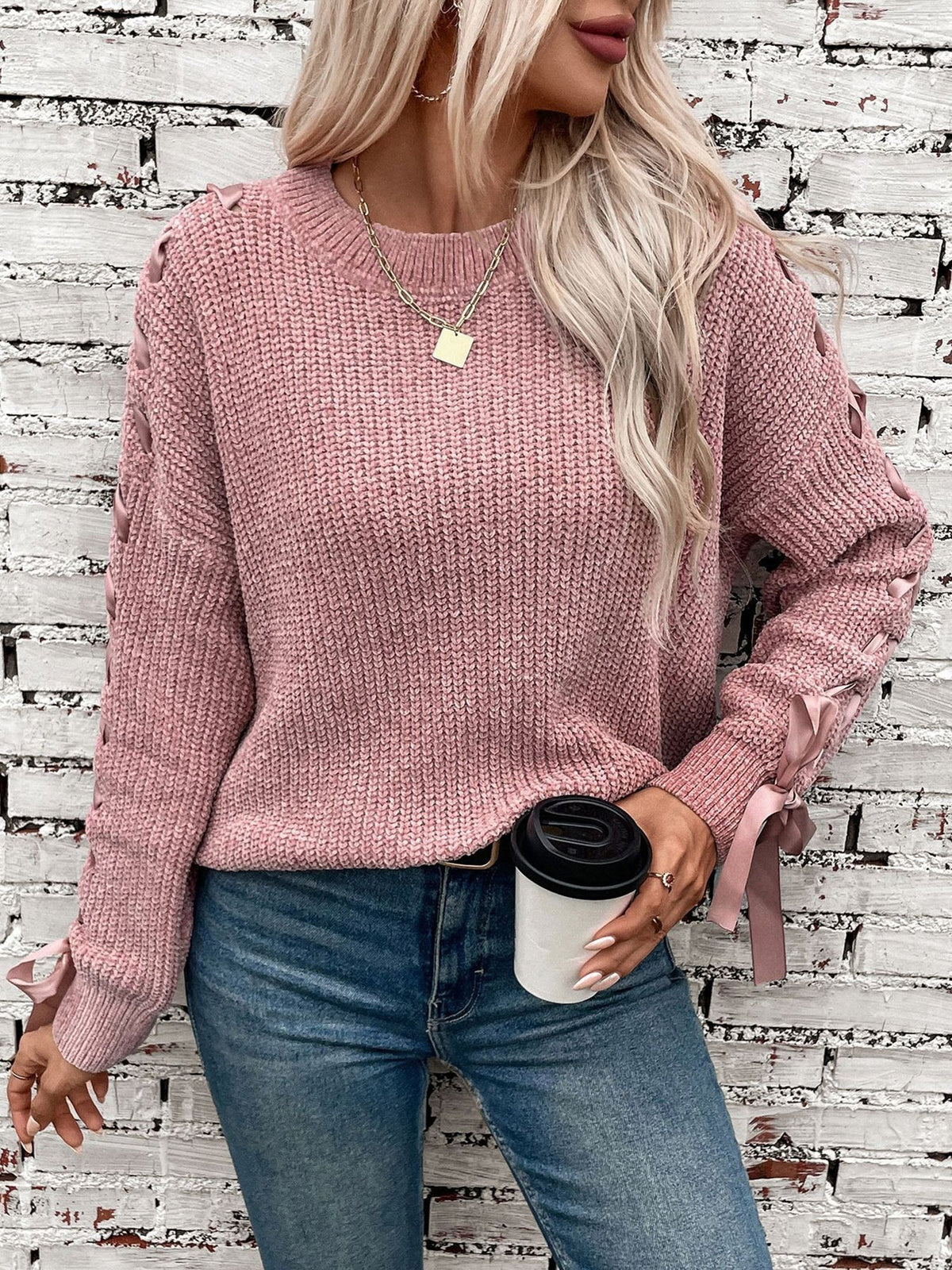 Effortless Sweatshirt for Women with Lace Trim Sleeve Crewneck Waffle Knit Style